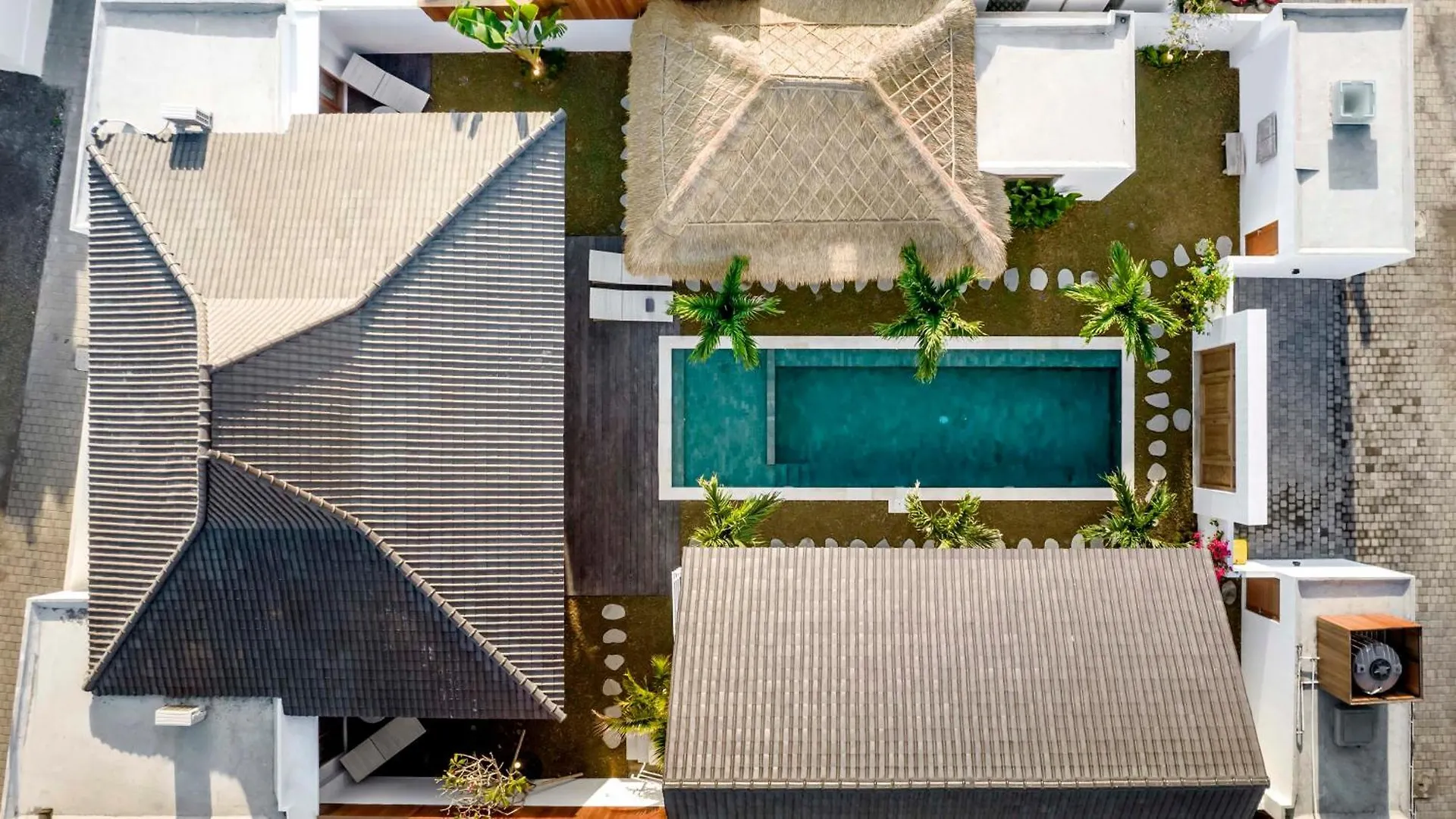 Villa Parasol By Alfred In Bali 세미냑